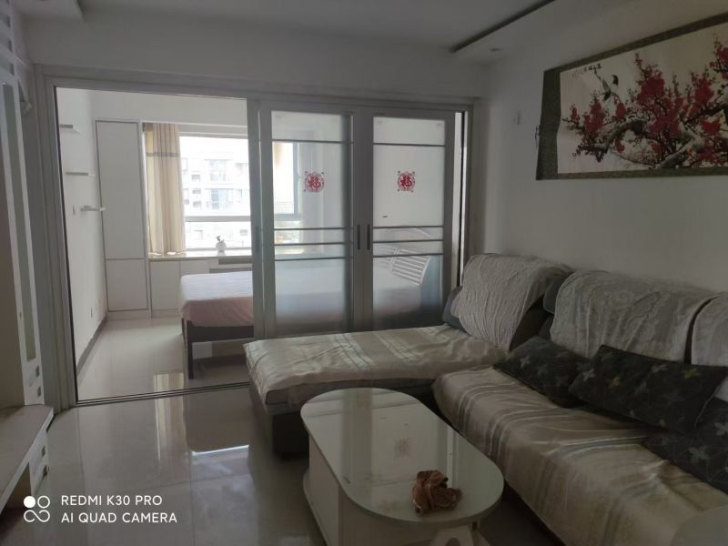 市中心精裝修1室1廳1衛50m21300元/月