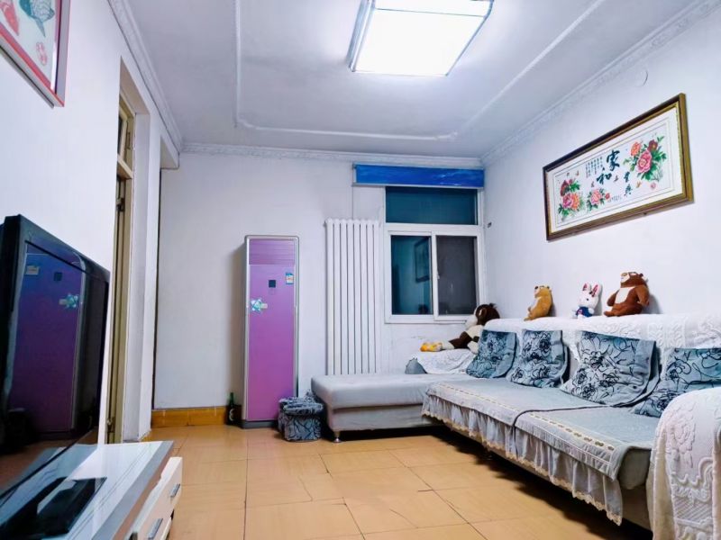 普通裝修3室1廳1衛80.2m21000元/月