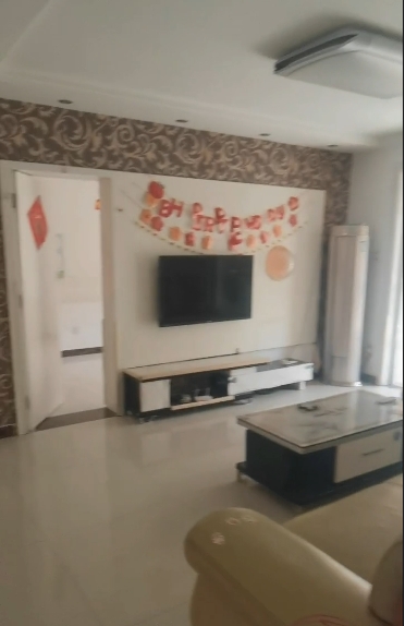 老二中遠航東區精裝多層拎包入住120m21450元/月