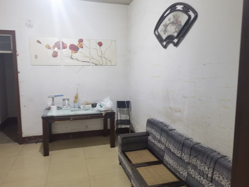 普通裝修2室2廳1衛120m2面議-東壇東街(塔寺街）